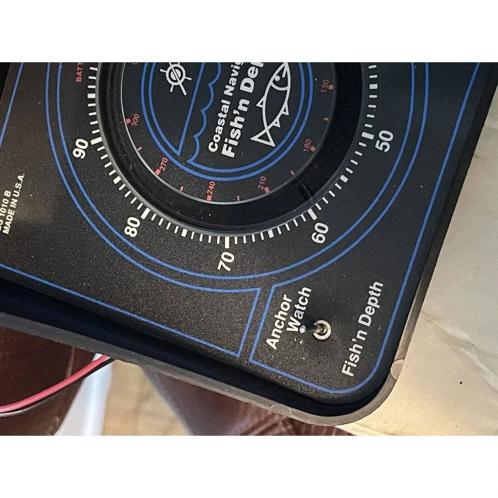 Squelch Fish n Depth Good Condition Model DS-1010B (26)
